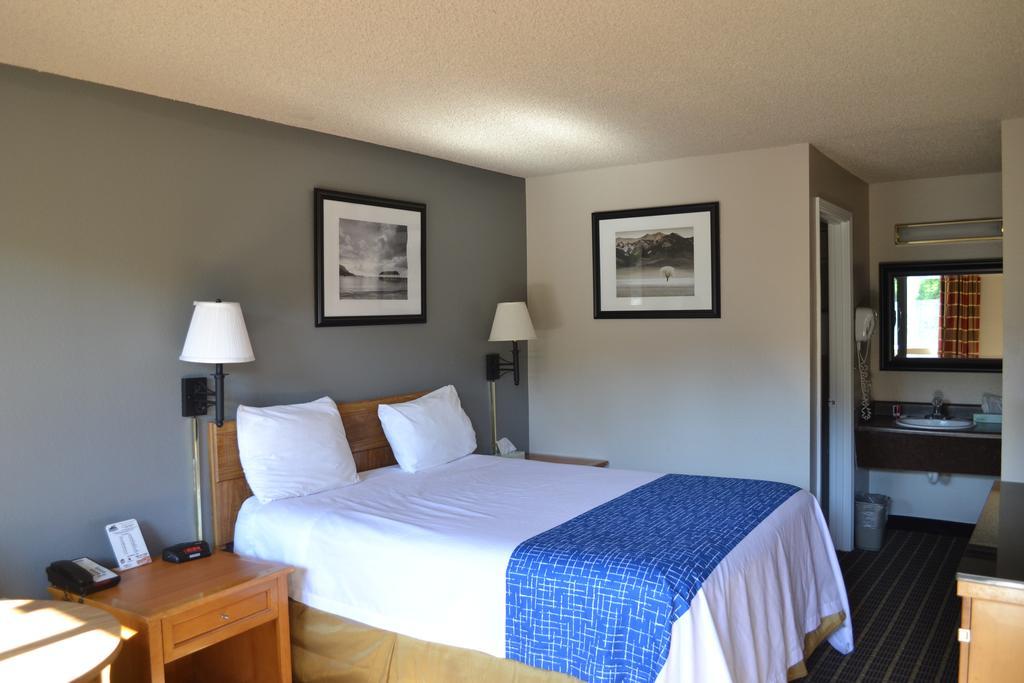 Travelodge By Wyndham Sea-Tac Airport North 투퀼라 외부 사진