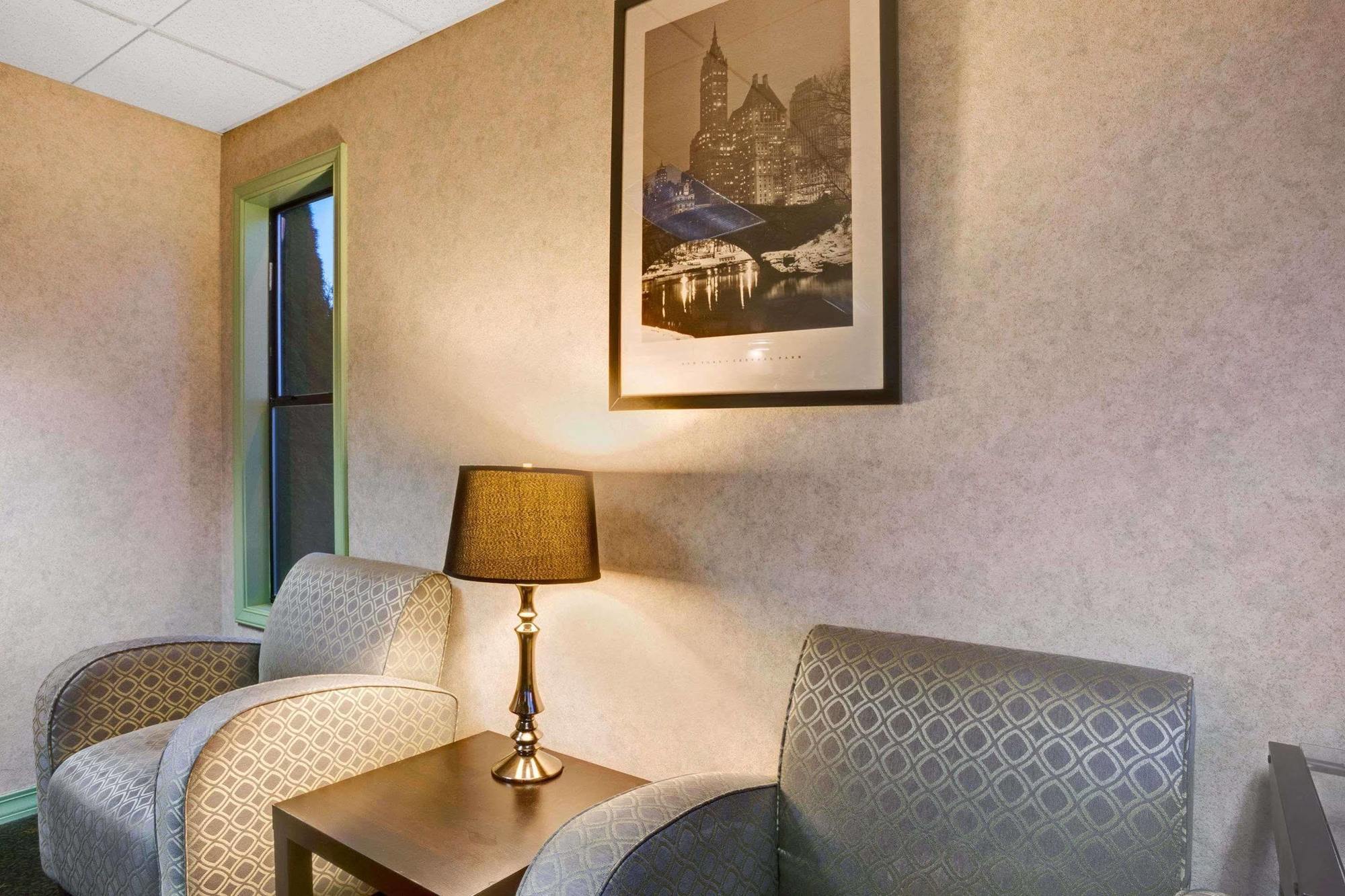 Travelodge By Wyndham Sea-Tac Airport North 투퀼라 외부 사진